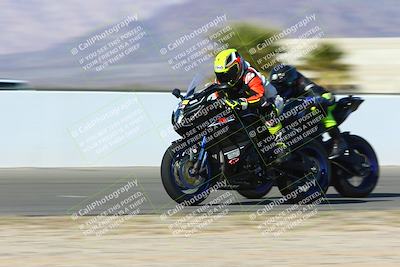 media/Jan-09-2022-SoCal Trackdays (Sun) [[2b1fec8404]]/Front Straight Speed Shots (1pm)/